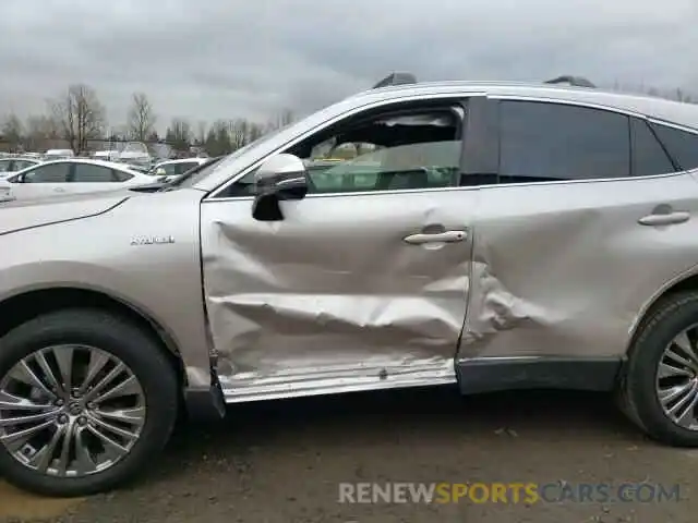 9 Photograph of a damaged car JTEAAAAH0MJ044975 TOYOTA VENZA 2021