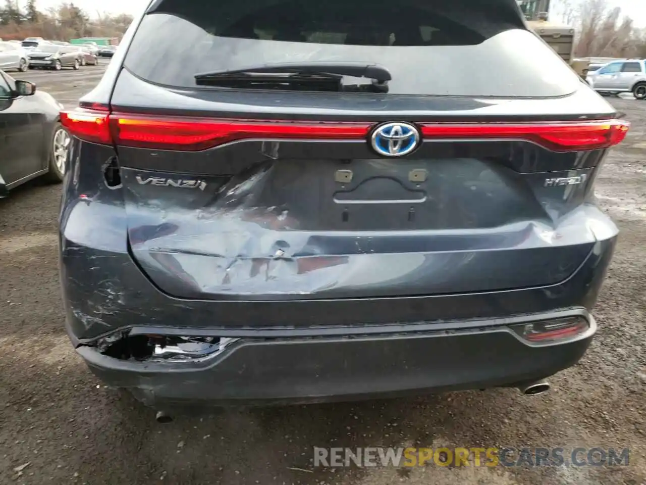 9 Photograph of a damaged car JTEAAAAH0MJ057970 TOYOTA VENZA 2021