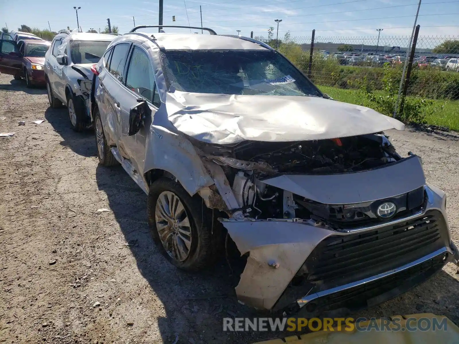 1 Photograph of a damaged car JTEAAAAH0MJ066460 TOYOTA VENZA 2021