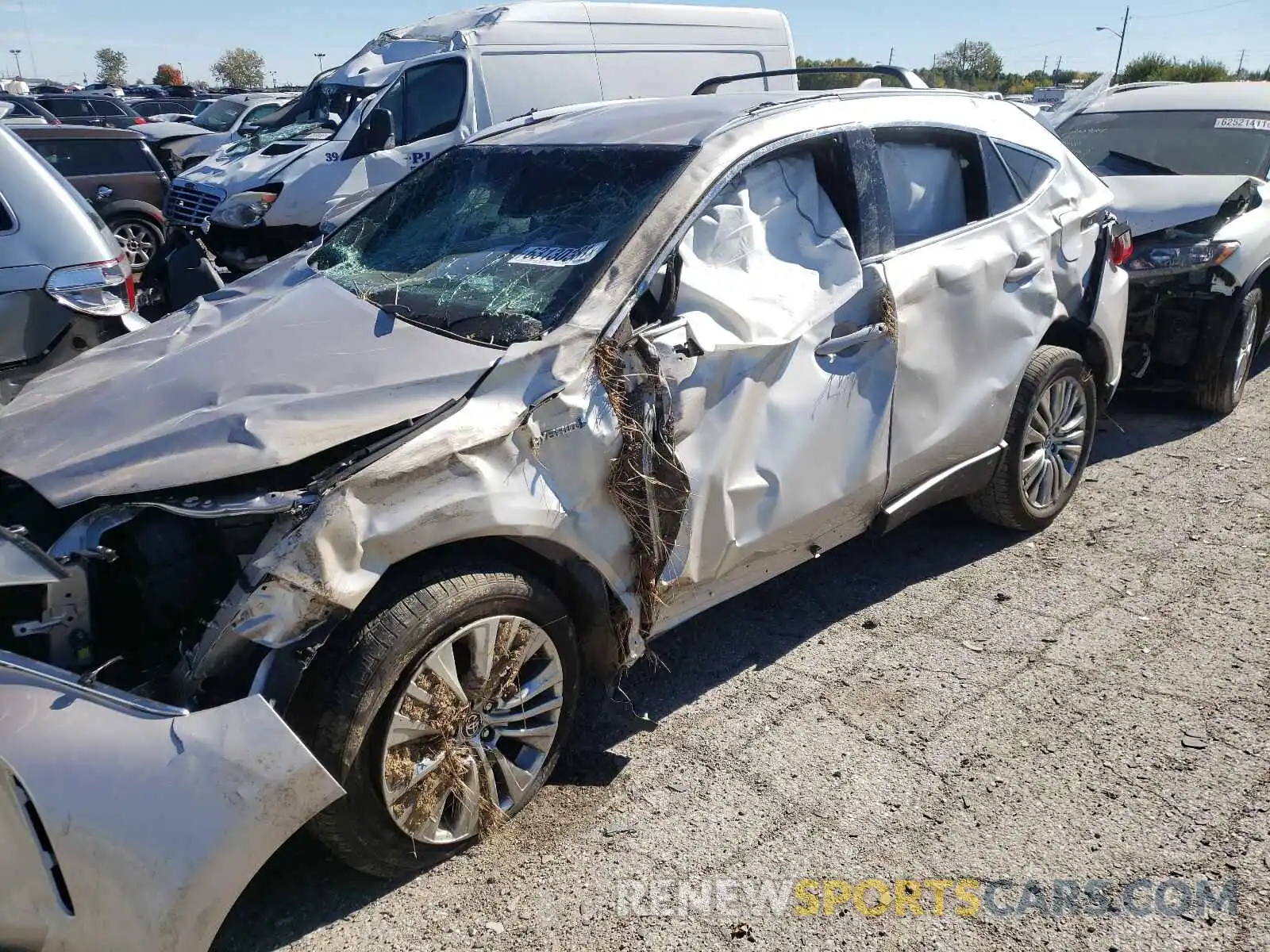 10 Photograph of a damaged car JTEAAAAH0MJ066460 TOYOTA VENZA 2021