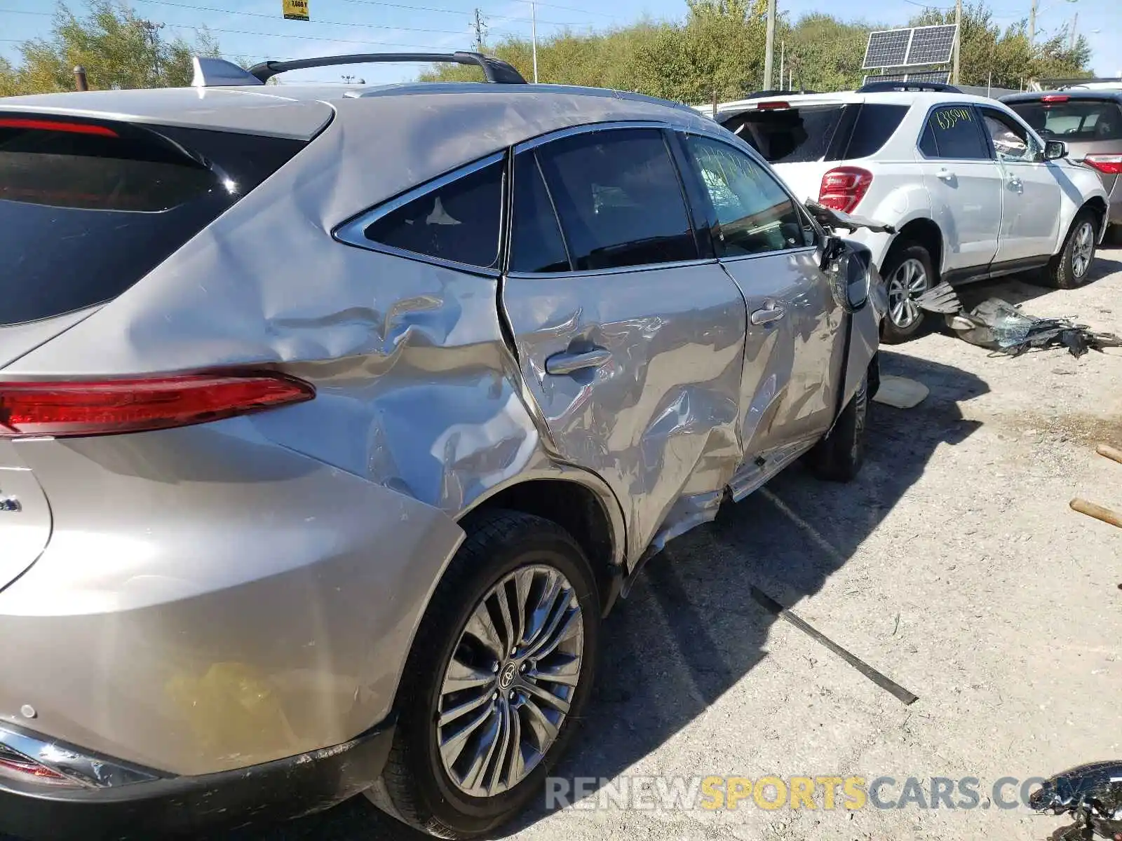 9 Photograph of a damaged car JTEAAAAH0MJ066460 TOYOTA VENZA 2021