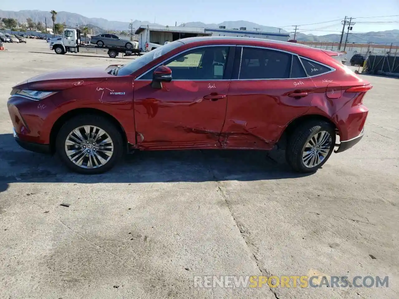 9 Photograph of a damaged car JTEAAAAH0MJ073943 TOYOTA VENZA 2021