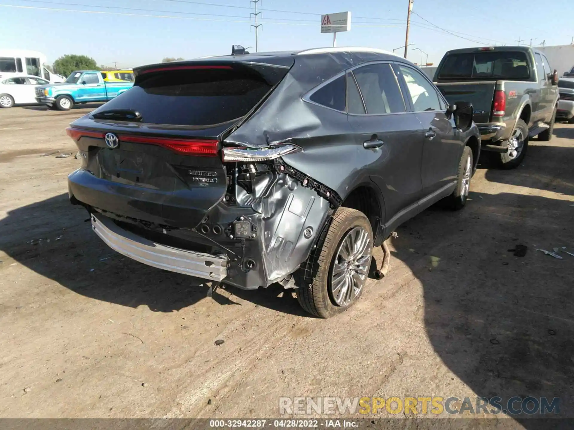 4 Photograph of a damaged car JTEAAAAH0MJ086109 TOYOTA VENZA 2021