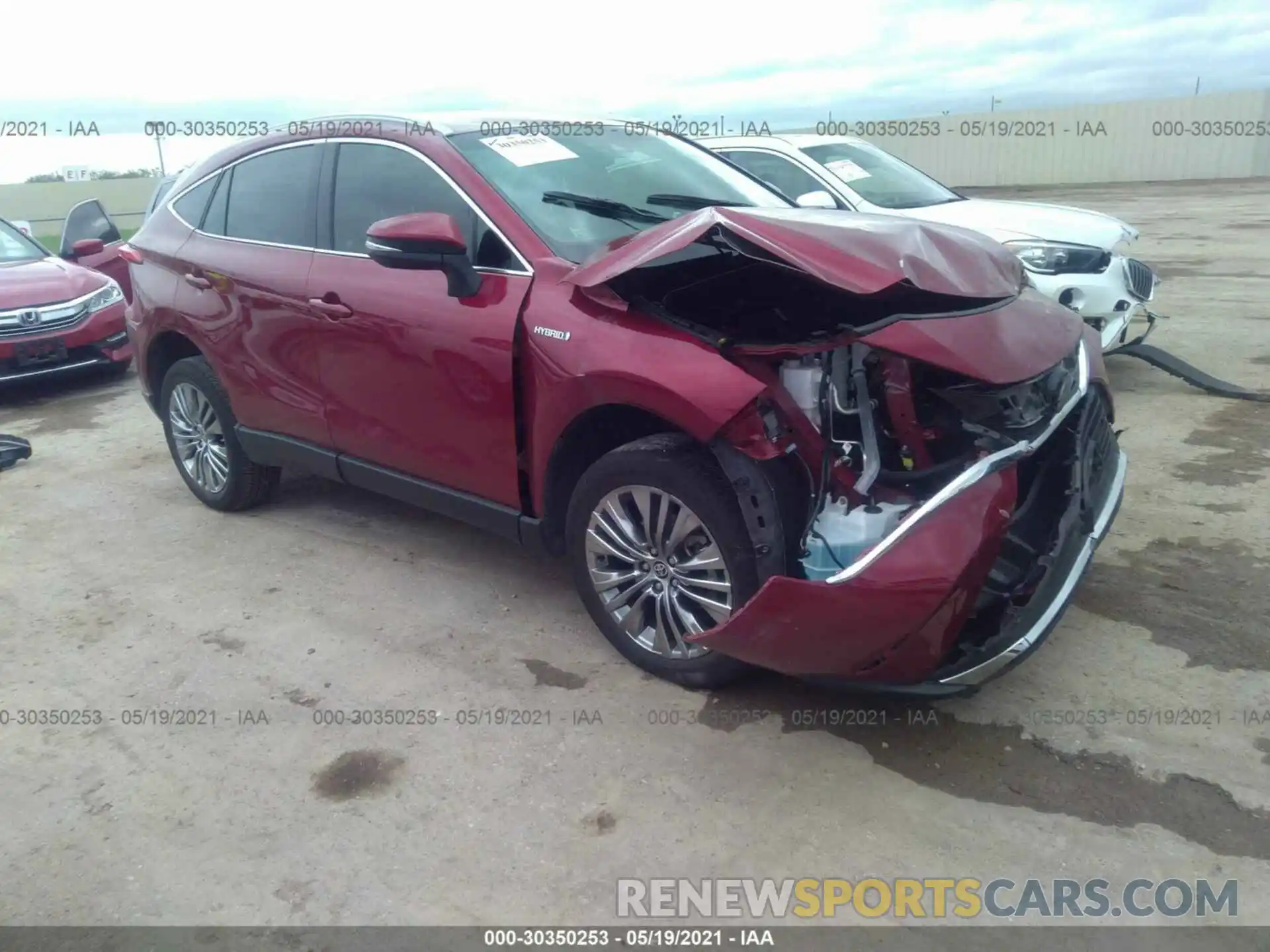 1 Photograph of a damaged car JTEAAAAH1MJ016960 TOYOTA VENZA 2021