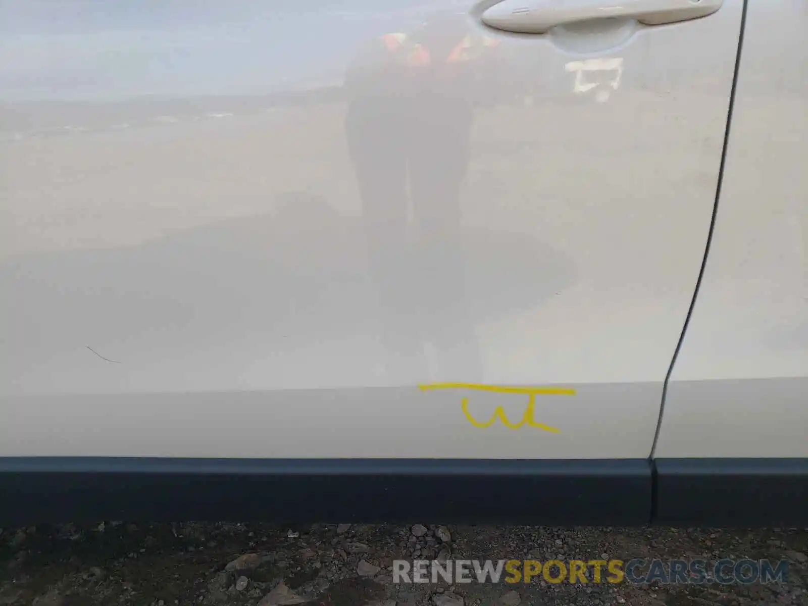 9 Photograph of a damaged car JTEAAAAH1MJ055032 TOYOTA VENZA 2021