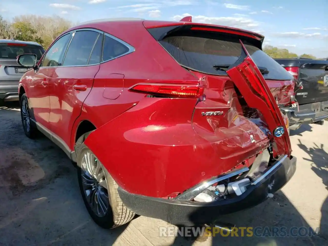 3 Photograph of a damaged car JTEAAAAH1MJ062594 TOYOTA VENZA 2021