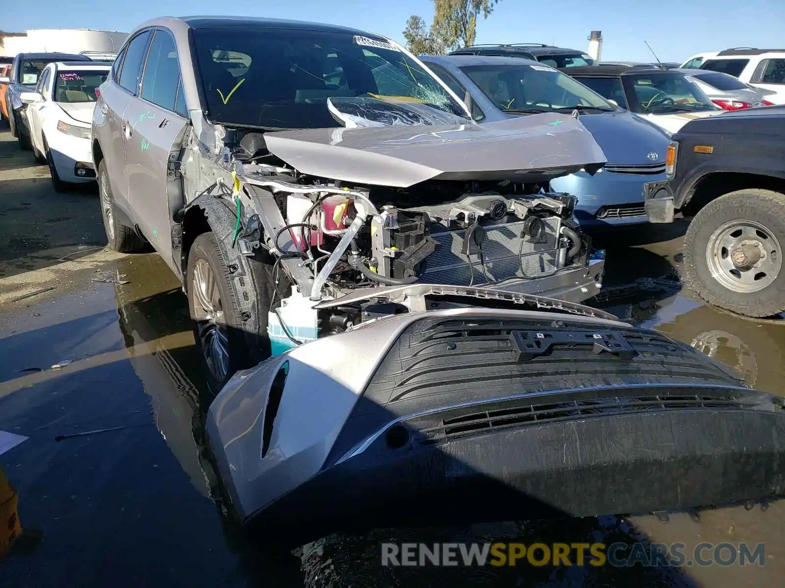 1 Photograph of a damaged car JTEAAAAH2MJ013694 TOYOTA VENZA 2021