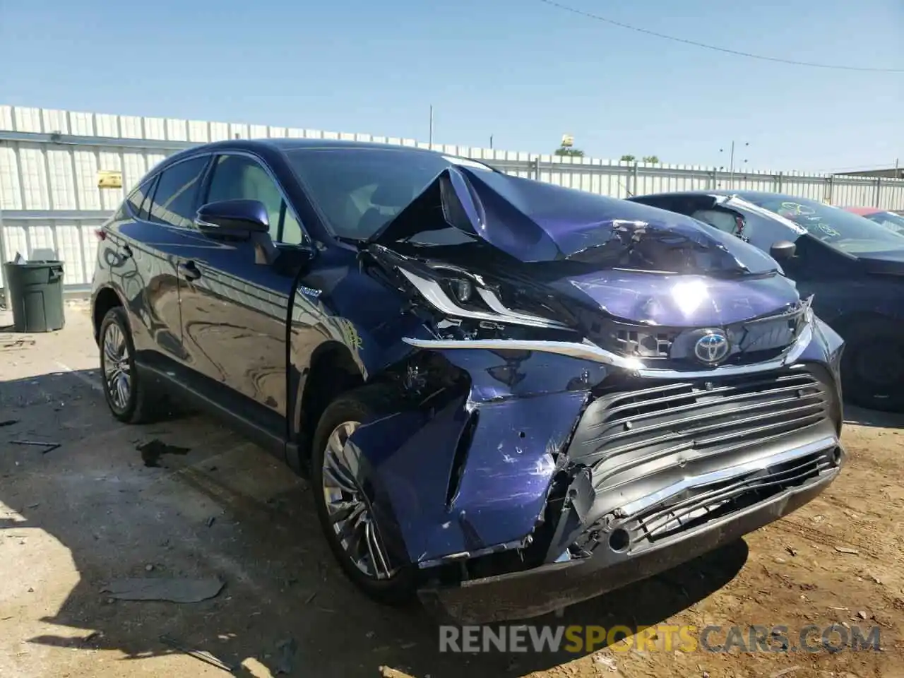 1 Photograph of a damaged car JTEAAAAH2MJ055623 TOYOTA VENZA 2021