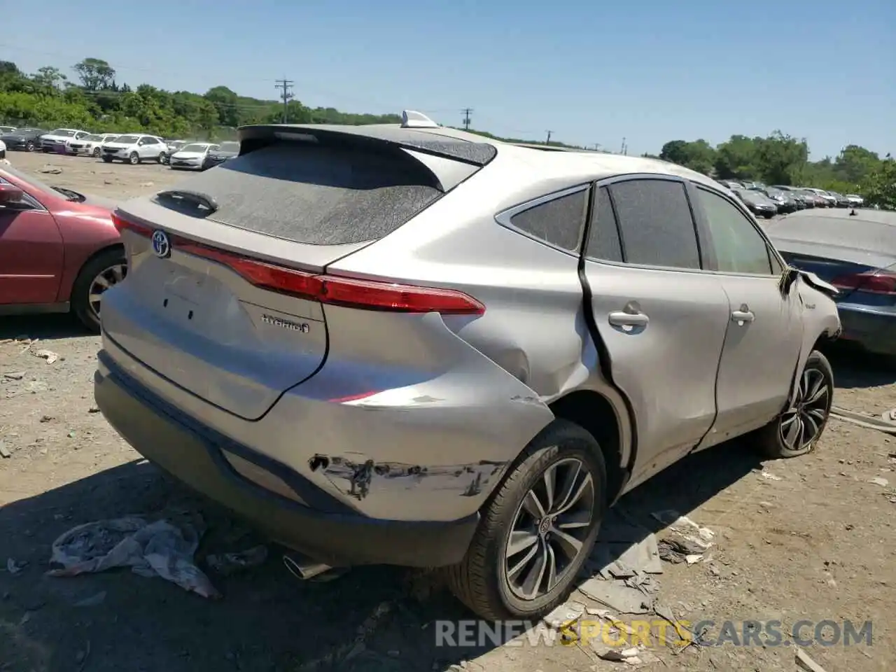 4 Photograph of a damaged car JTEAAAAH2MJ069845 TOYOTA VENZA 2021