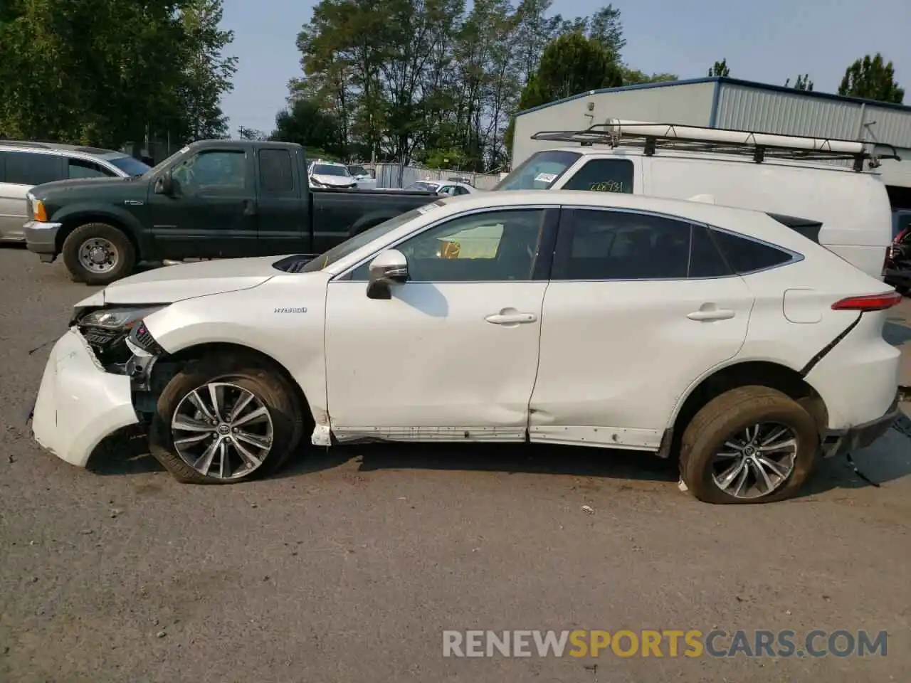 9 Photograph of a damaged car JTEAAAAH2MJ076360 TOYOTA VENZA 2021