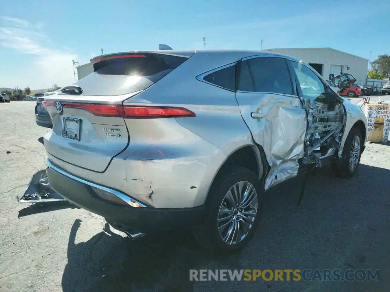 4 Photograph of a damaged car JTEAAAAH2MJ082725 TOYOTA VENZA 2021