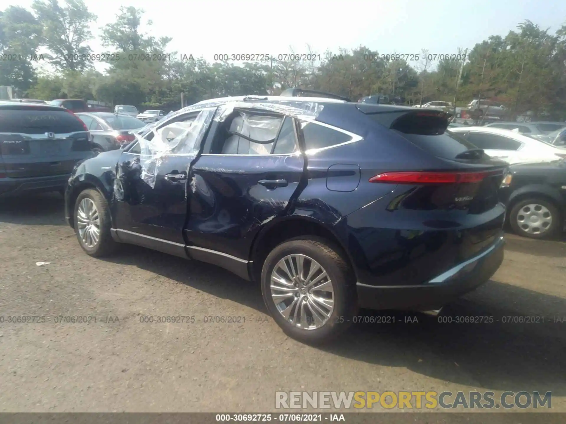 3 Photograph of a damaged car JTEAAAAH3MJ006415 TOYOTA VENZA 2021