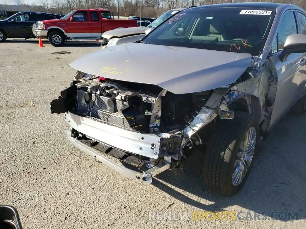 9 Photograph of a damaged car JTEAAAAH3MJ062967 TOYOTA VENZA 2021