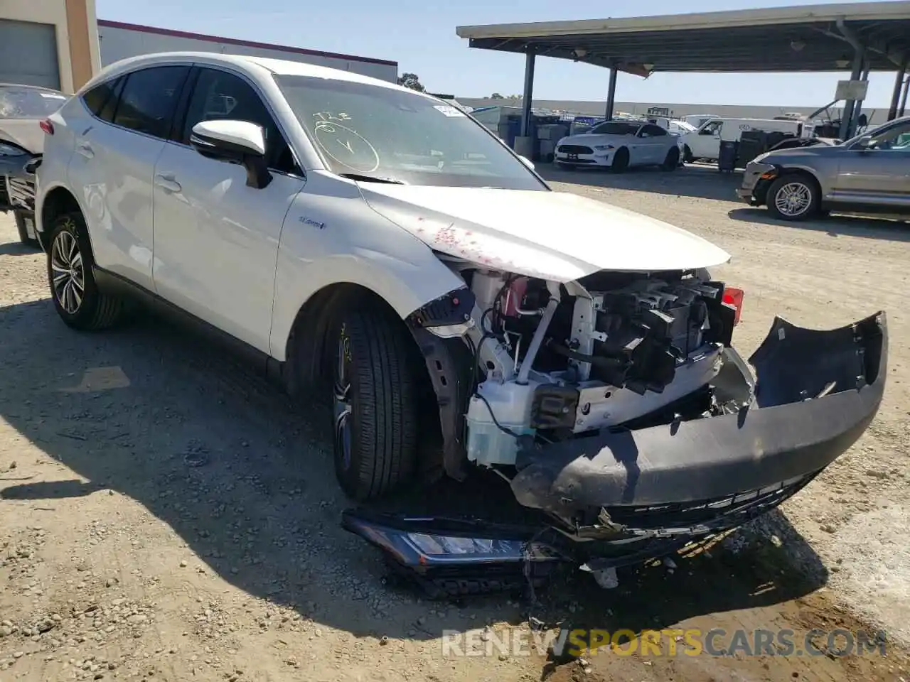 1 Photograph of a damaged car JTEAAAAH3MJ080174 TOYOTA VENZA 2021