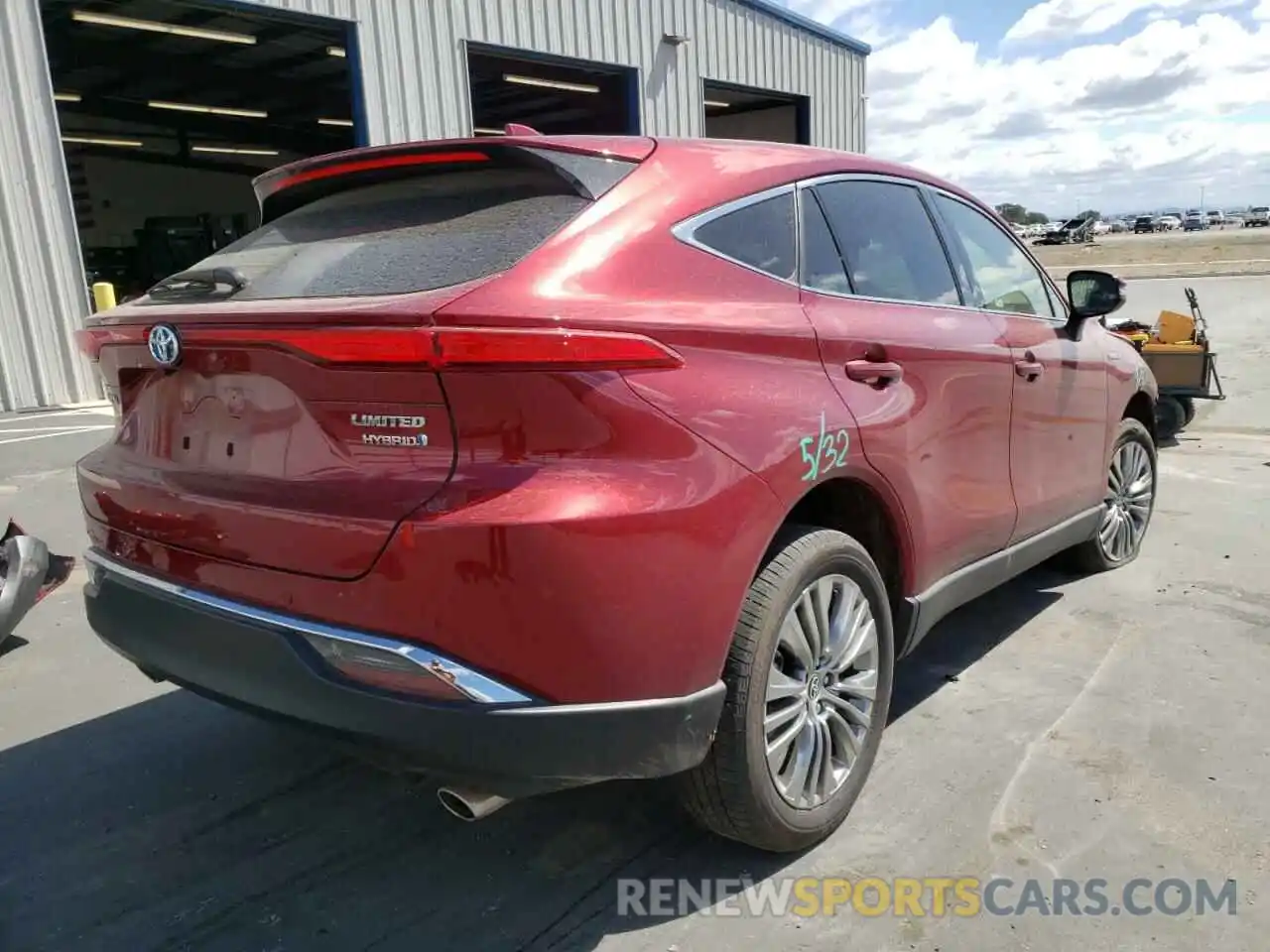 4 Photograph of a damaged car JTEAAAAH4MJ023062 TOYOTA VENZA 2021