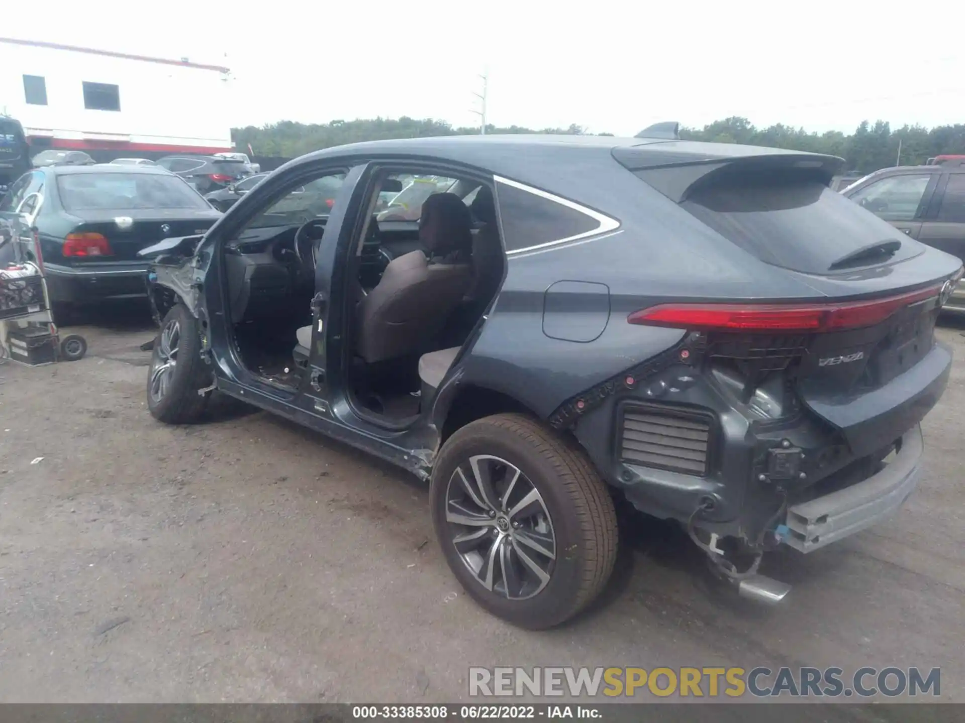 3 Photograph of a damaged car JTEAAAAH4MJ026673 TOYOTA VENZA 2021