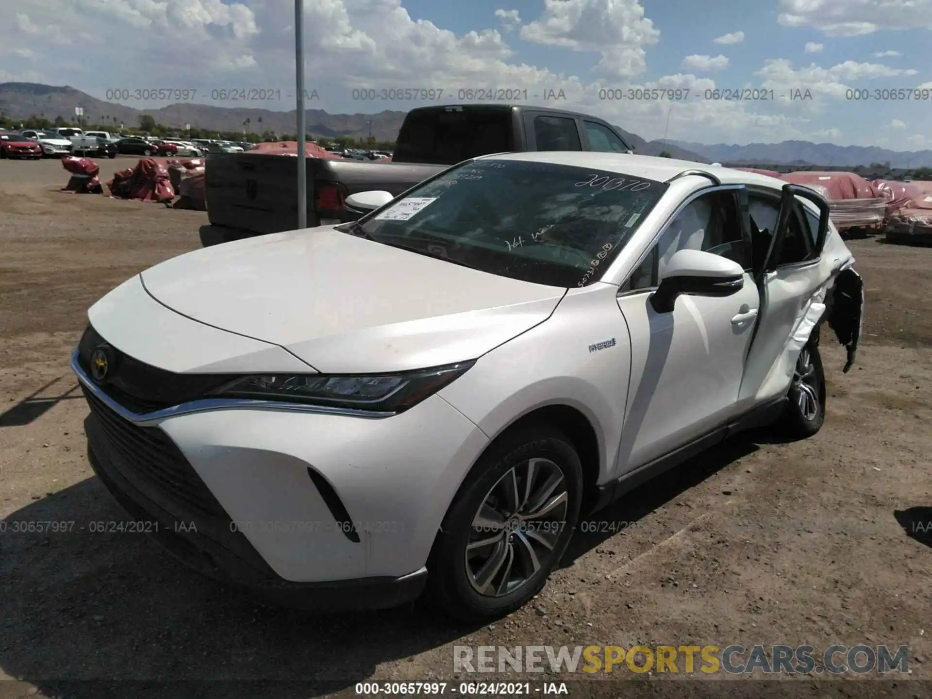 2 Photograph of a damaged car JTEAAAAH4MJ035289 TOYOTA VENZA 2021