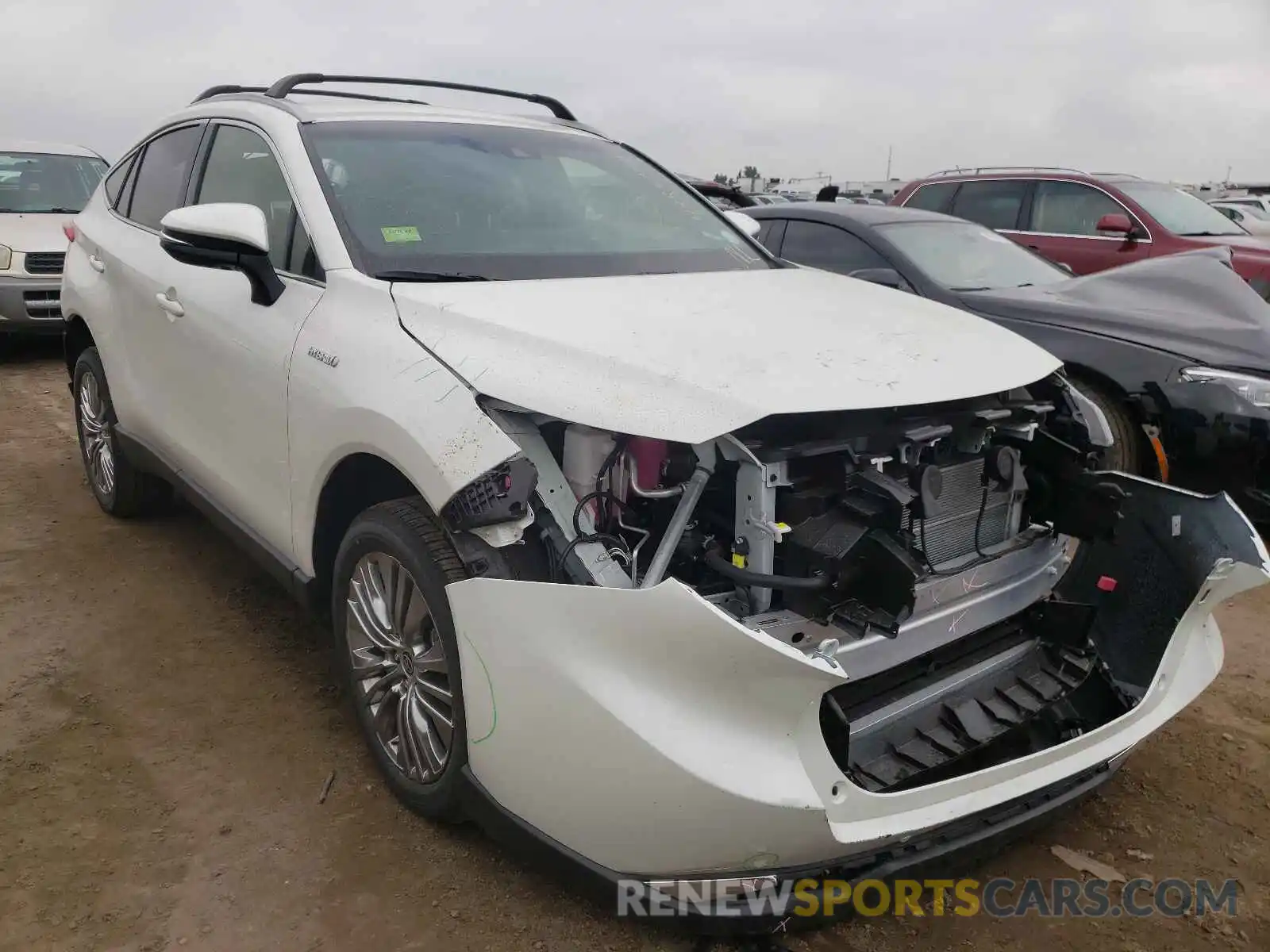 1 Photograph of a damaged car JTEAAAAH4MJ036703 TOYOTA VENZA 2021