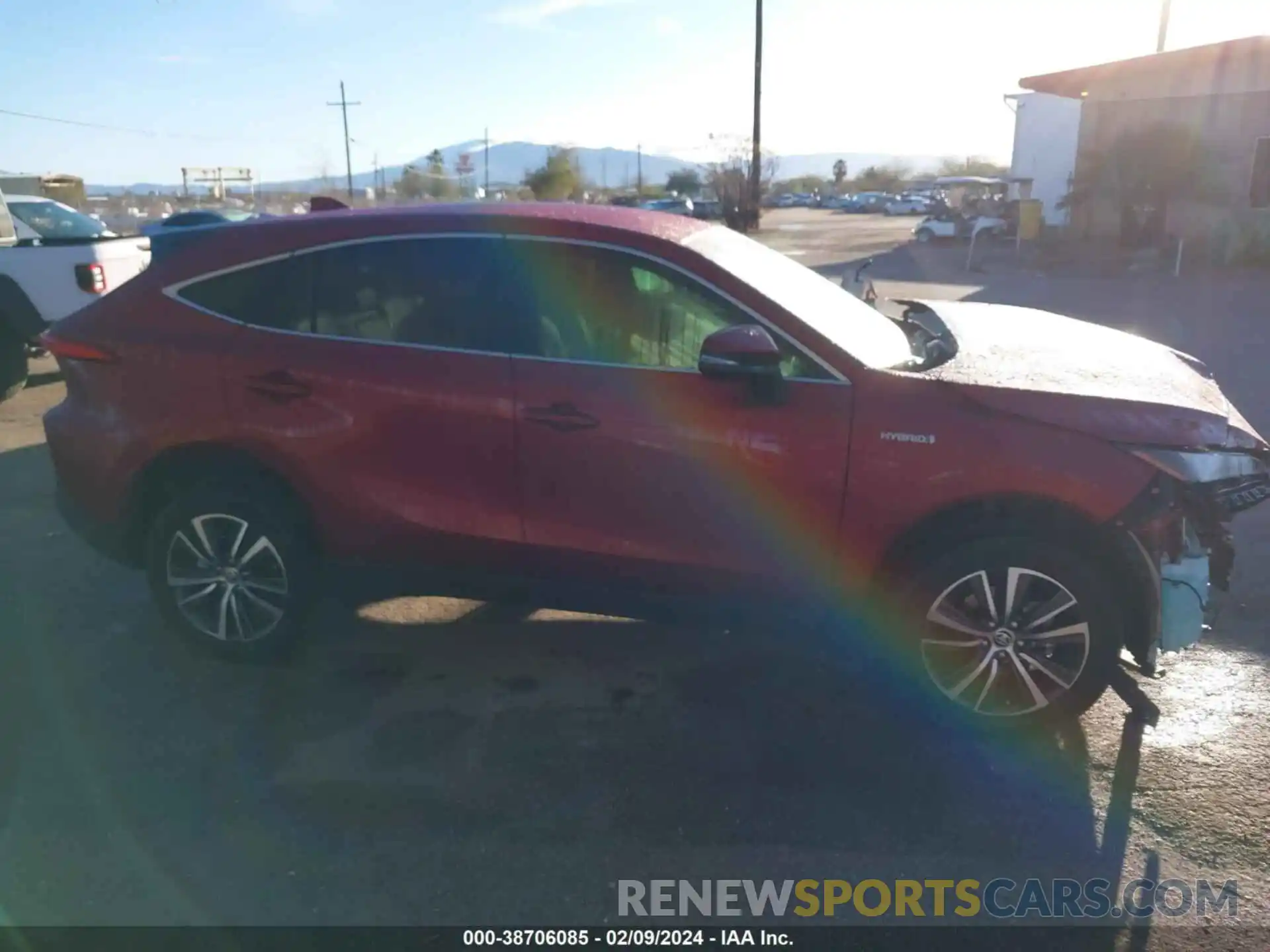 12 Photograph of a damaged car JTEAAAAH4MJ058295 TOYOTA VENZA 2021