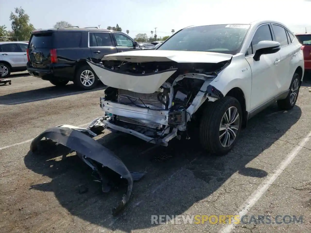 2 Photograph of a damaged car JTEAAAAH4MJ085447 TOYOTA VENZA 2021