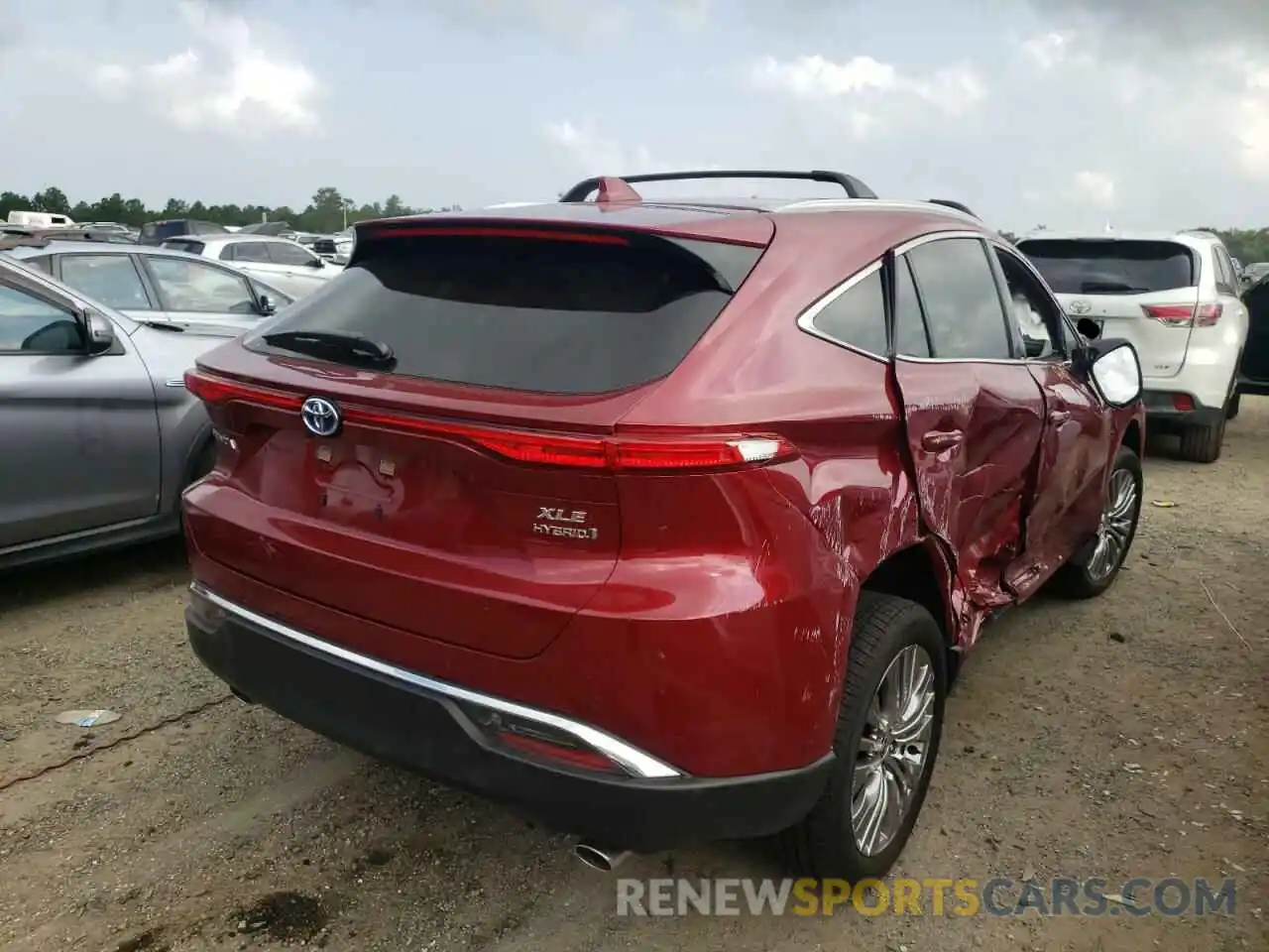 4 Photograph of a damaged car JTEAAAAH5MJ023412 TOYOTA VENZA 2021