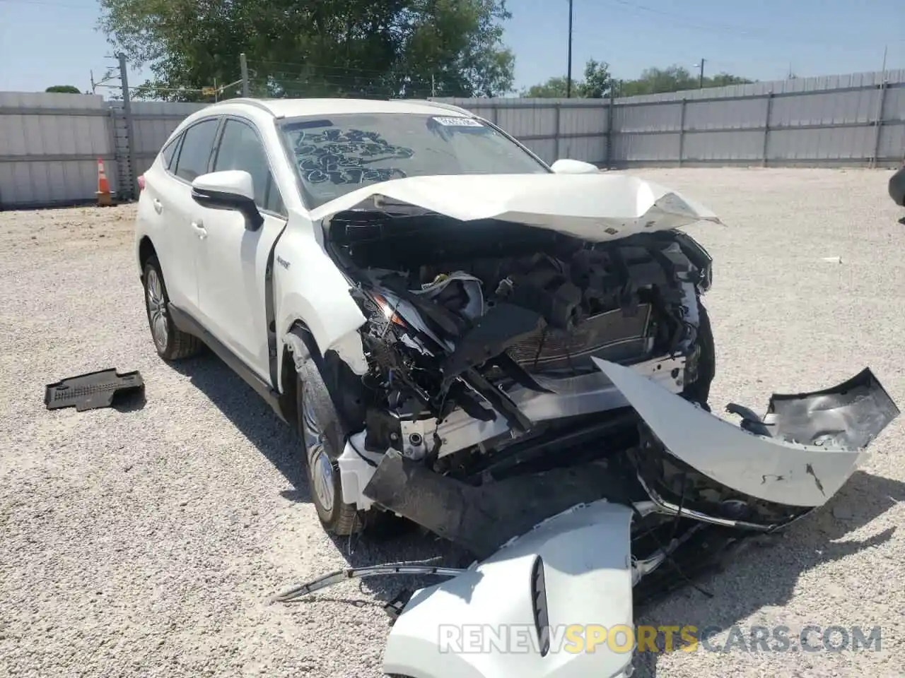 1 Photograph of a damaged car JTEAAAAH5MJ037083 TOYOTA VENZA 2021