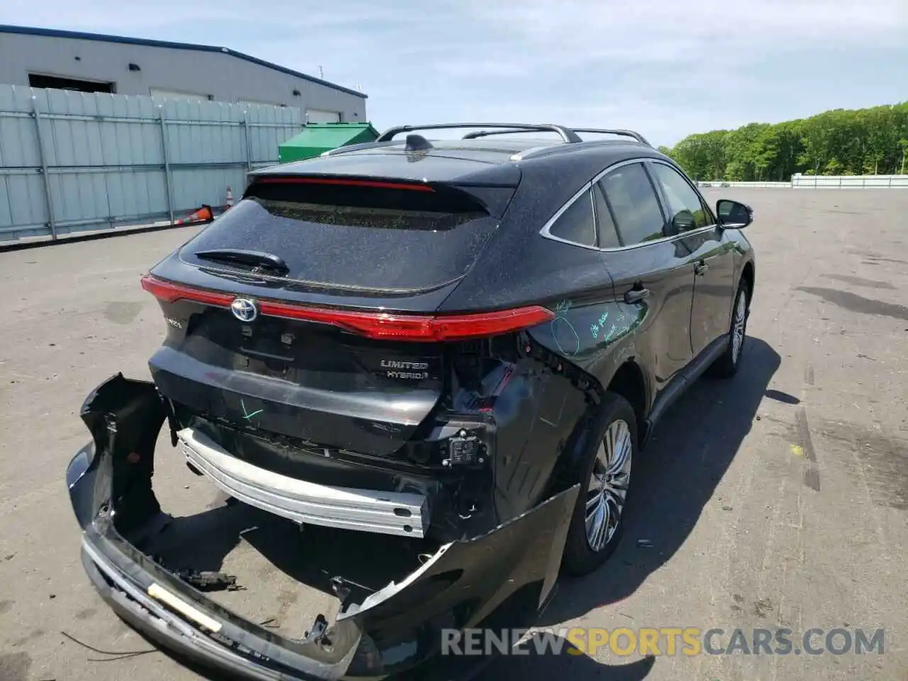 4 Photograph of a damaged car JTEAAAAH5MJ046947 TOYOTA VENZA 2021