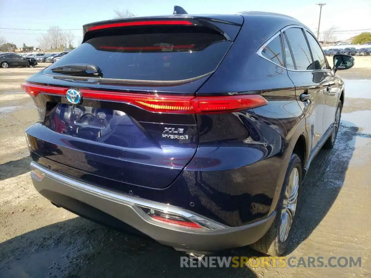 4 Photograph of a damaged car JTEAAAAH5MJ057057 TOYOTA VENZA 2021