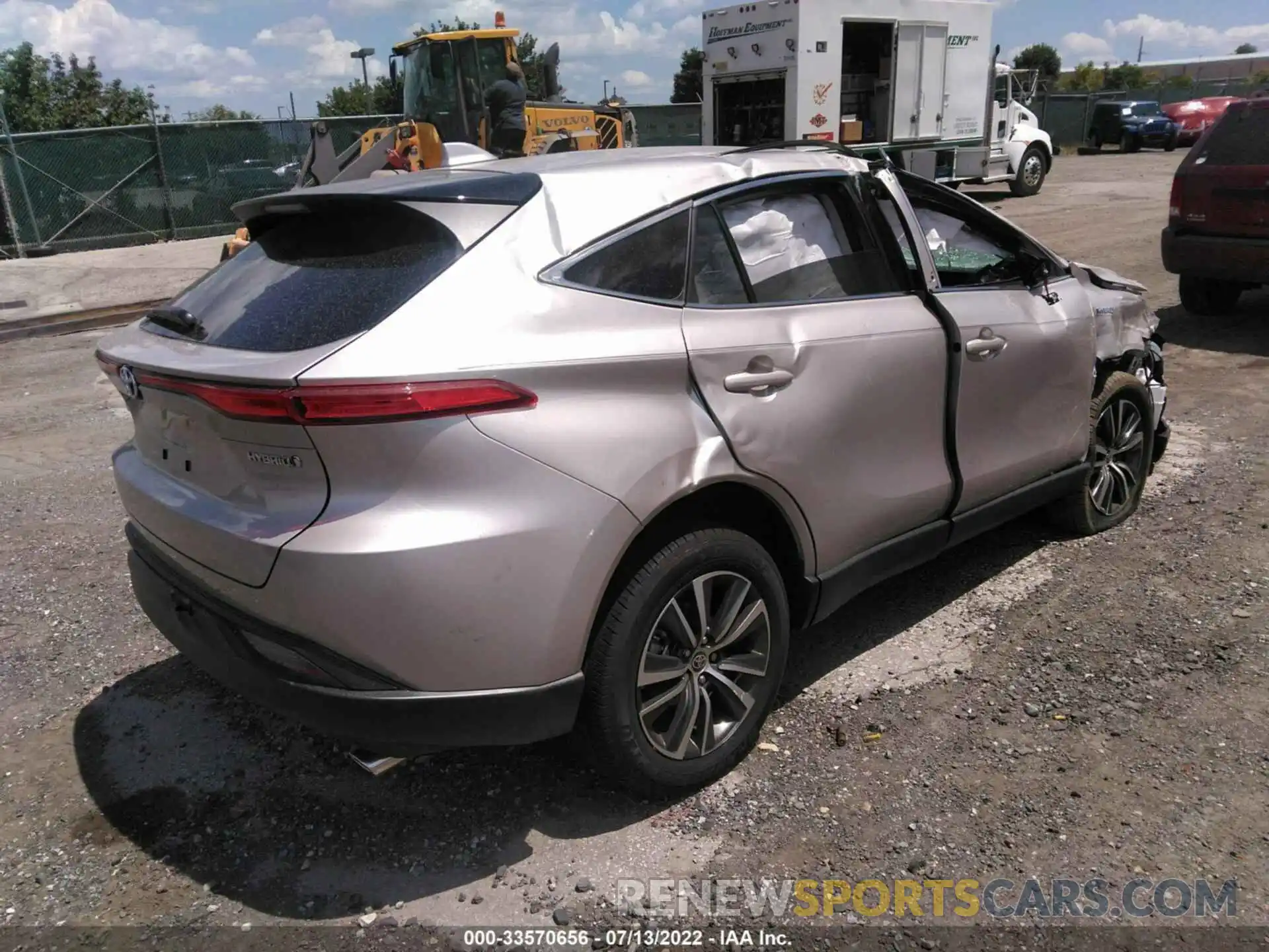 4 Photograph of a damaged car JTEAAAAH5MJ070102 TOYOTA VENZA 2021