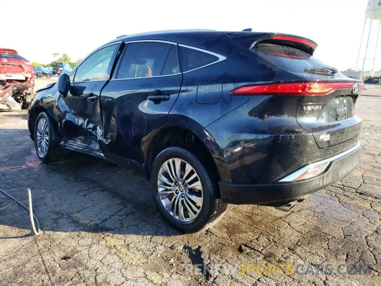 2 Photograph of a damaged car JTEAAAAH5MJ083058 TOYOTA VENZA 2021