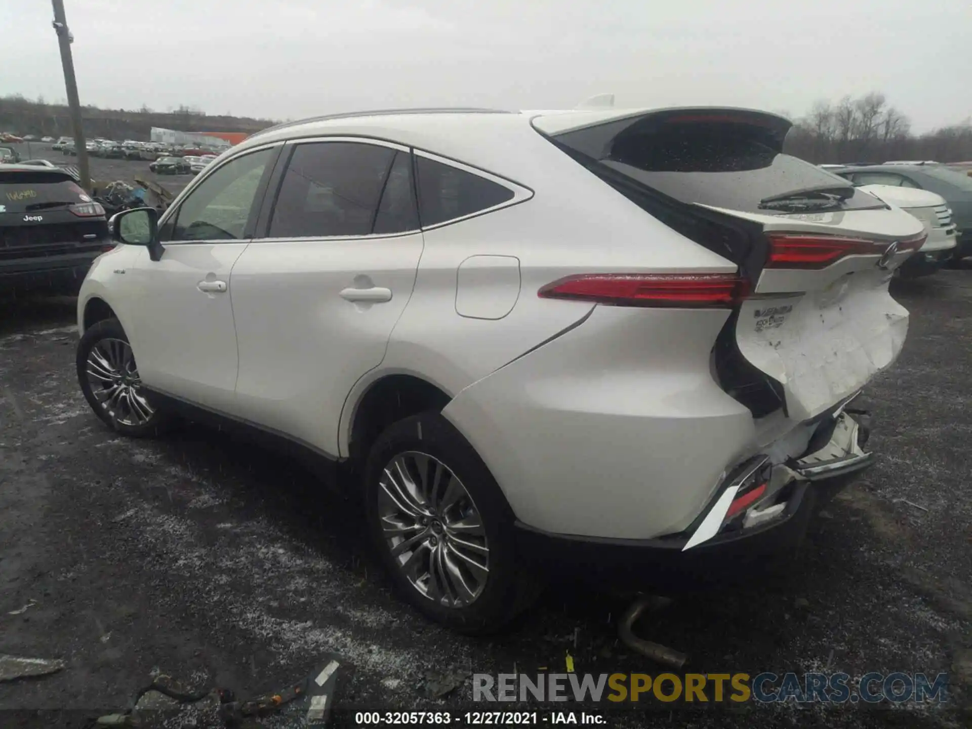 3 Photograph of a damaged car JTEAAAAH6MJ001967 TOYOTA VENZA 2021