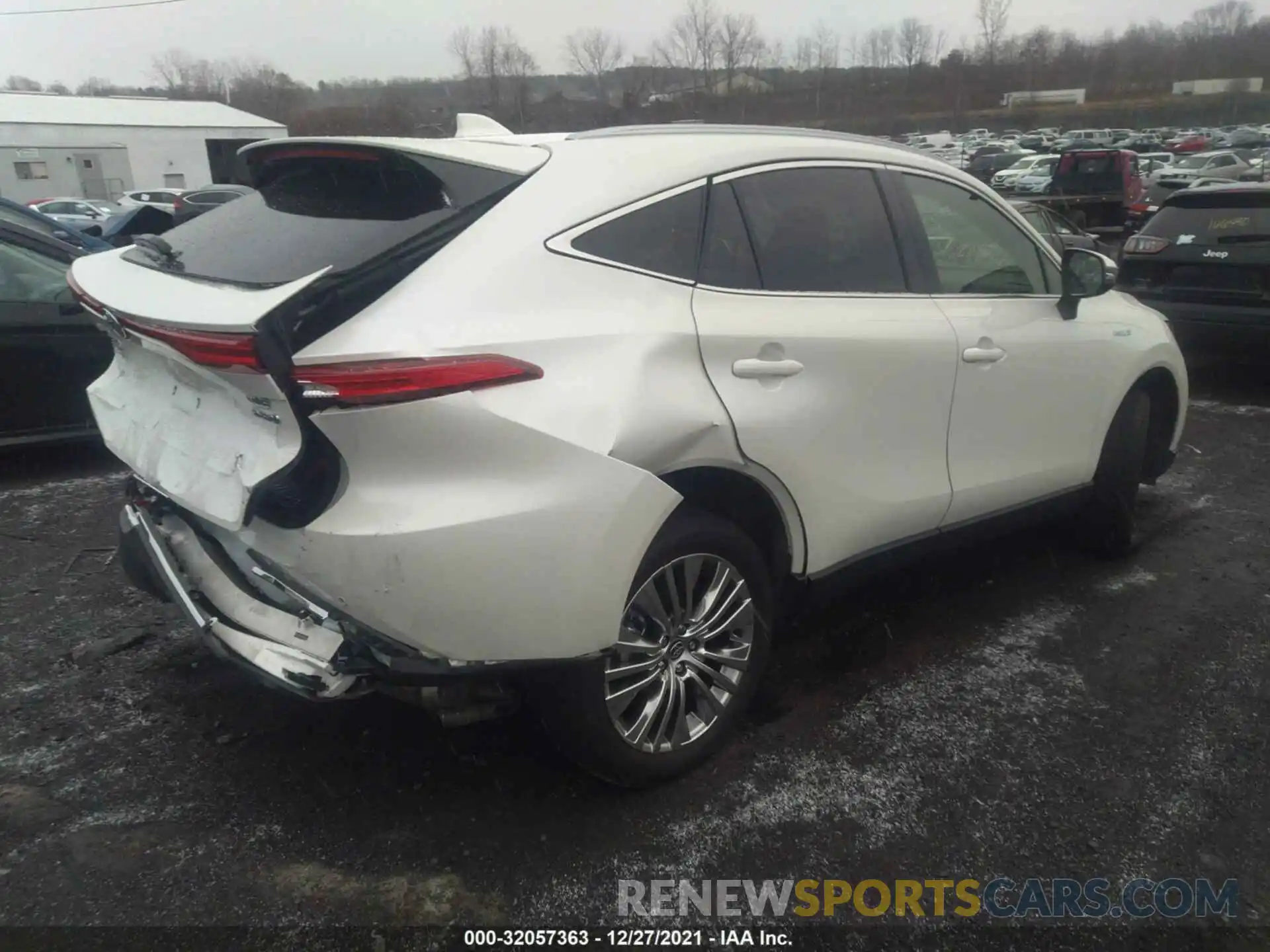 4 Photograph of a damaged car JTEAAAAH6MJ001967 TOYOTA VENZA 2021