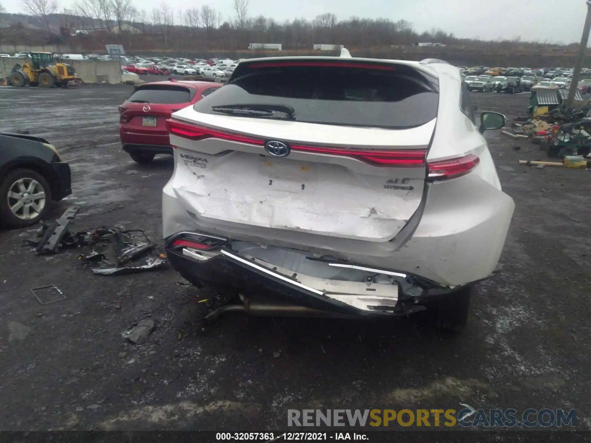 6 Photograph of a damaged car JTEAAAAH6MJ001967 TOYOTA VENZA 2021