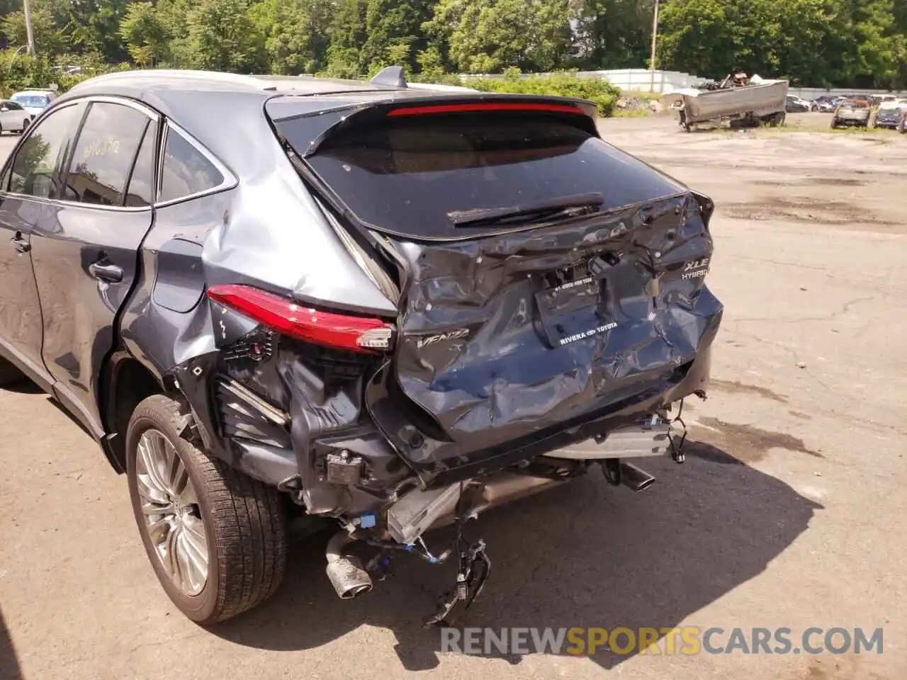 9 Photograph of a damaged car JTEAAAAH6MJ017439 TOYOTA VENZA 2021