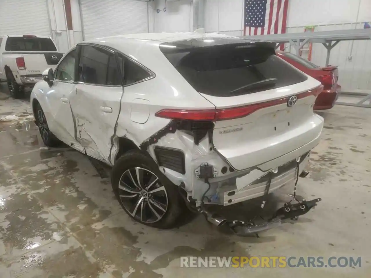 3 Photograph of a damaged car JTEAAAAH6MJ022642 TOYOTA VENZA 2021