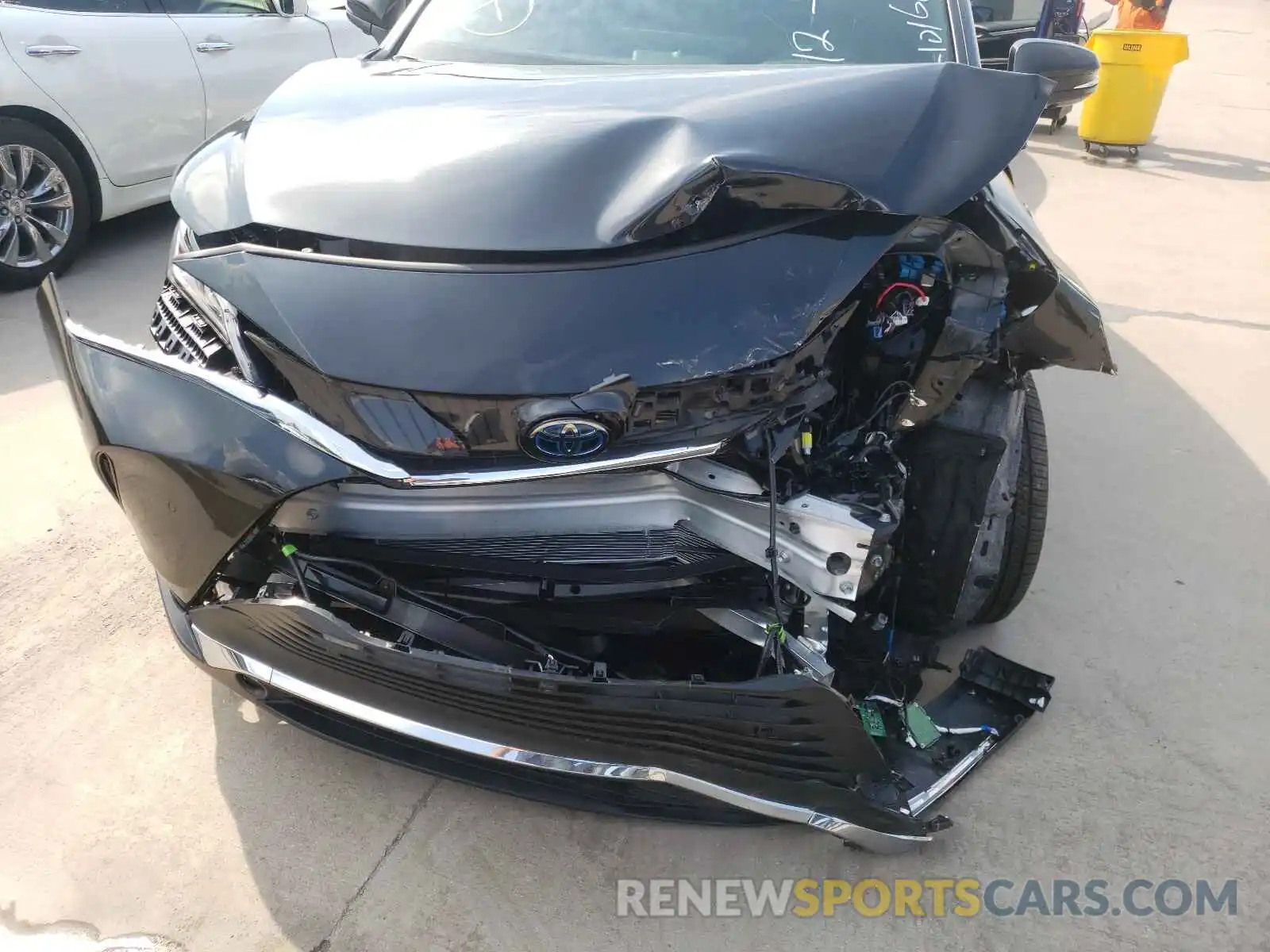 9 Photograph of a damaged car JTEAAAAH6MJ043524 TOYOTA VENZA 2021