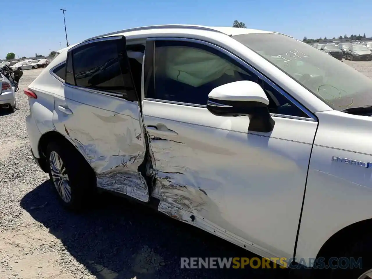 9 Photograph of a damaged car JTEAAAAH6MJ046469 TOYOTA VENZA 2021