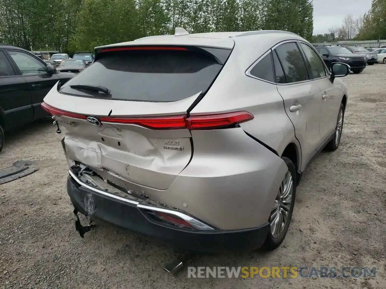 4 Photograph of a damaged car JTEAAAAH6MJ046794 TOYOTA VENZA 2021