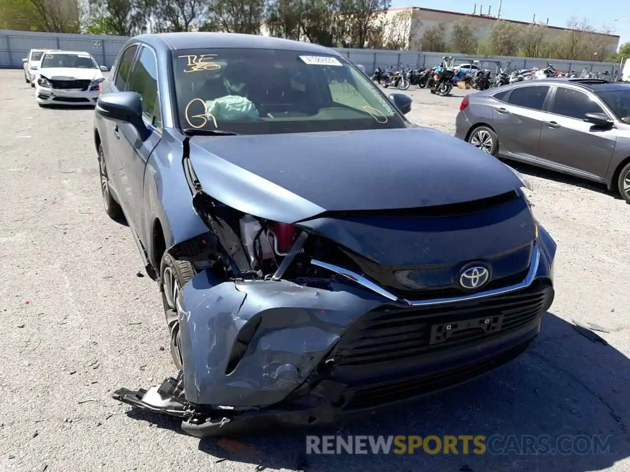 1 Photograph of a damaged car JTEAAAAH6MJ046861 TOYOTA VENZA 2021