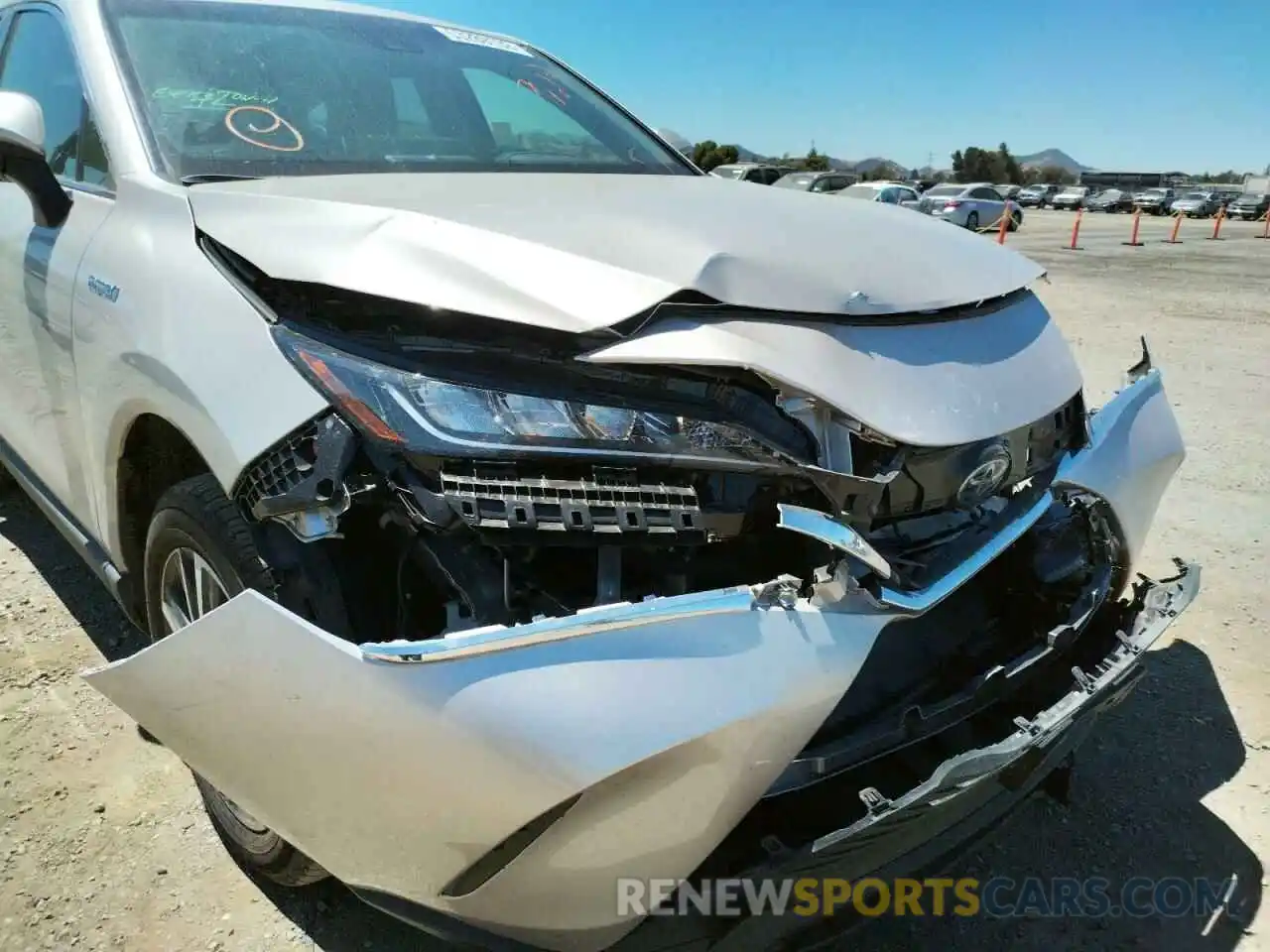 9 Photograph of a damaged car JTEAAAAH6MJ068021 TOYOTA VENZA 2021