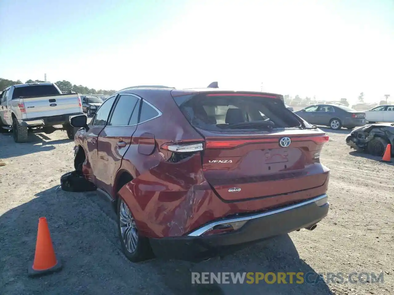 3 Photograph of a damaged car JTEAAAAH6MJ069458 TOYOTA VENZA 2021