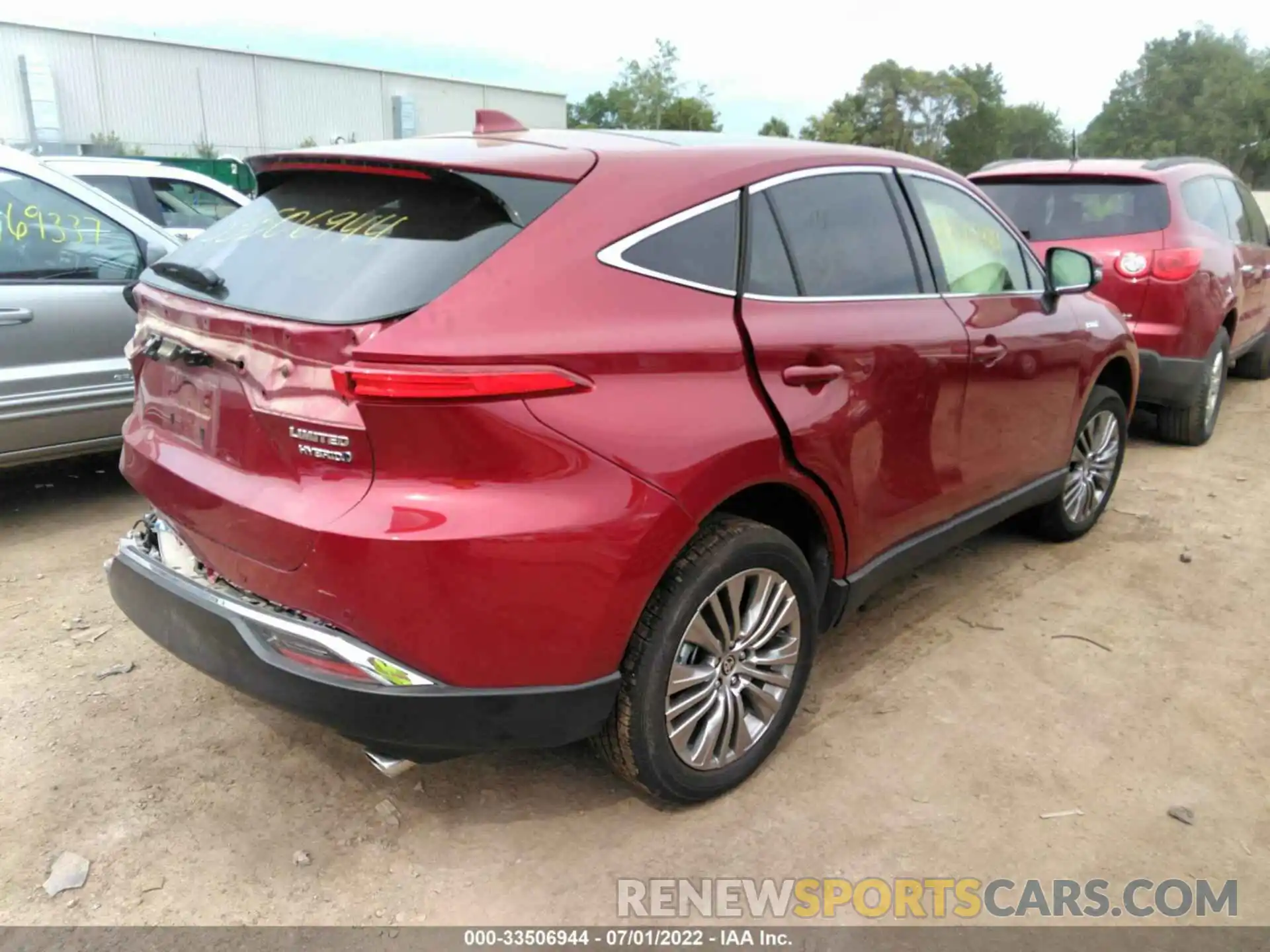 4 Photograph of a damaged car JTEAAAAH6MJ084672 TOYOTA VENZA 2021