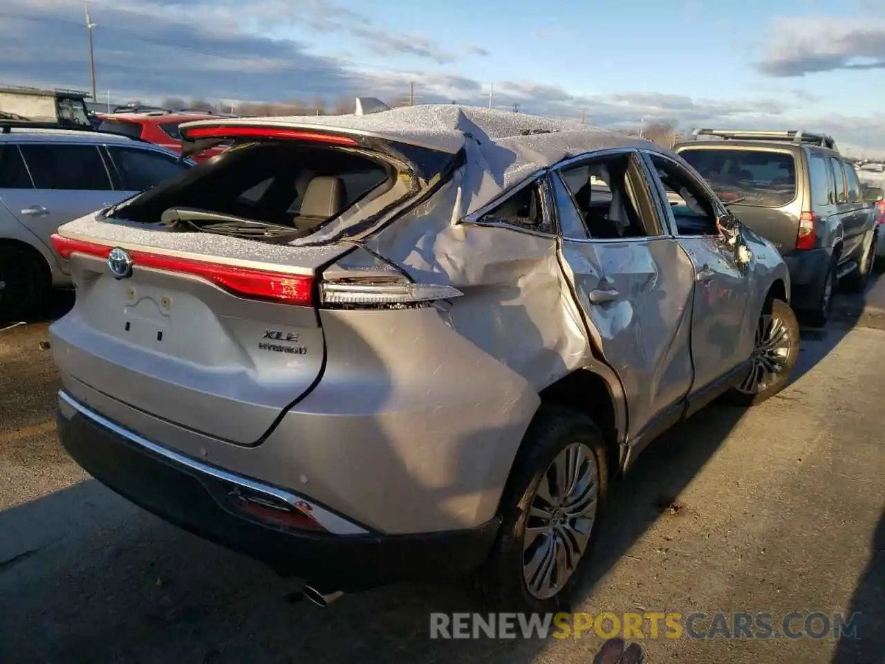 4 Photograph of a damaged car JTEAAAAH7MJ006594 TOYOTA VENZA 2021