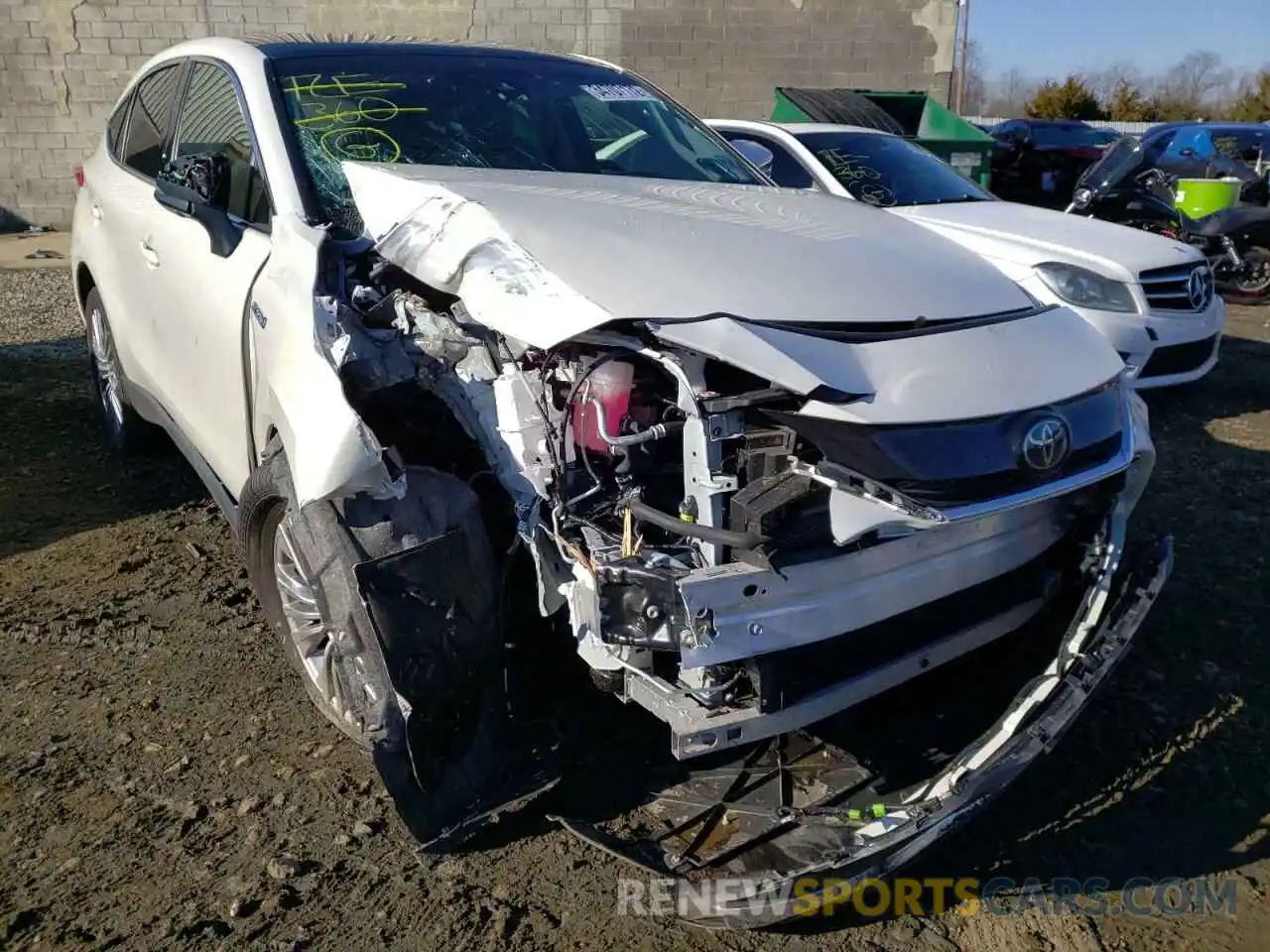 9 Photograph of a damaged car JTEAAAAH7MJ010189 TOYOTA VENZA 2021