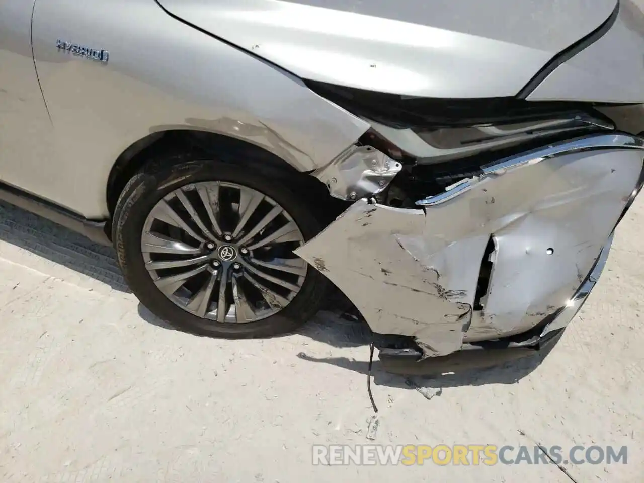 9 Photograph of a damaged car JTEAAAAH7MJ015666 TOYOTA VENZA 2021