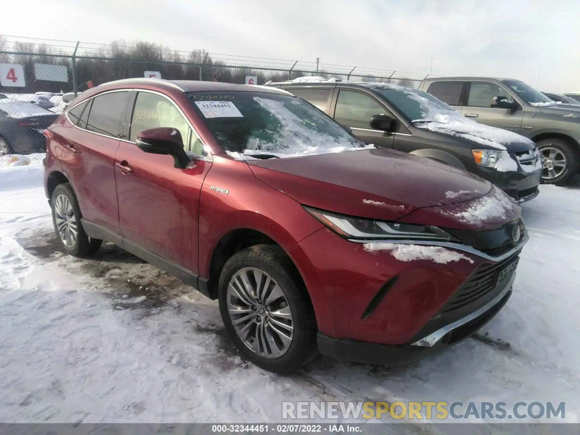 1 Photograph of a damaged car JTEAAAAH7MJ035738 TOYOTA VENZA 2021