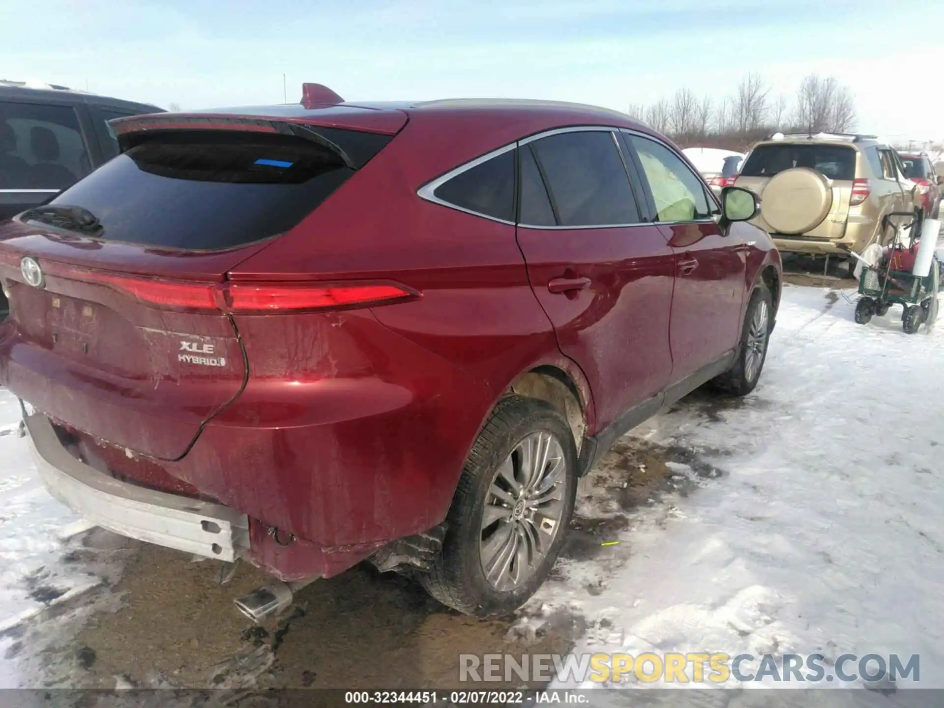 4 Photograph of a damaged car JTEAAAAH7MJ035738 TOYOTA VENZA 2021