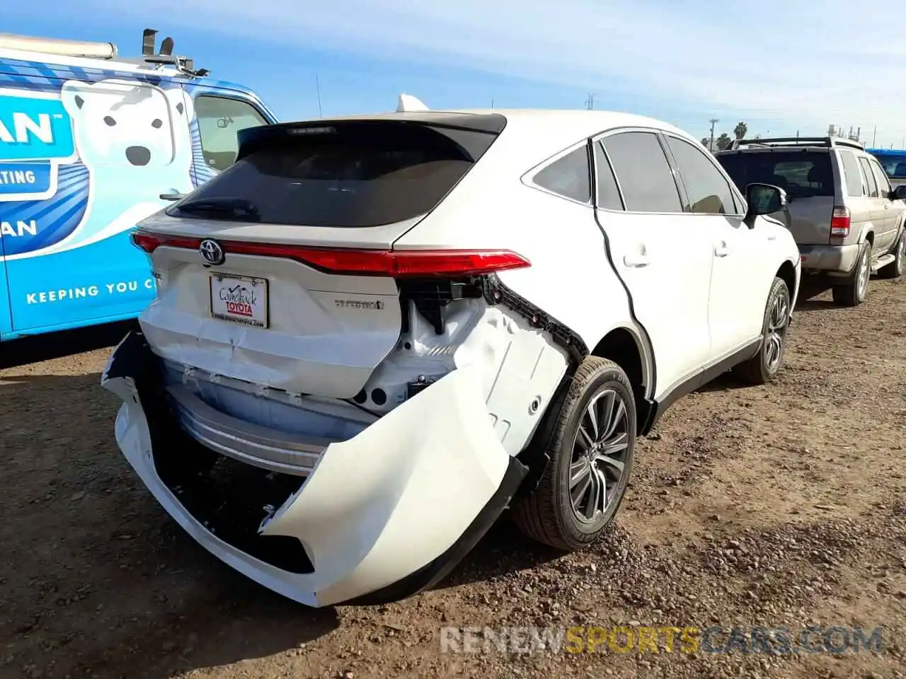 9 Photograph of a damaged car JTEAAAAH7MJ073275 TOYOTA VENZA 2021