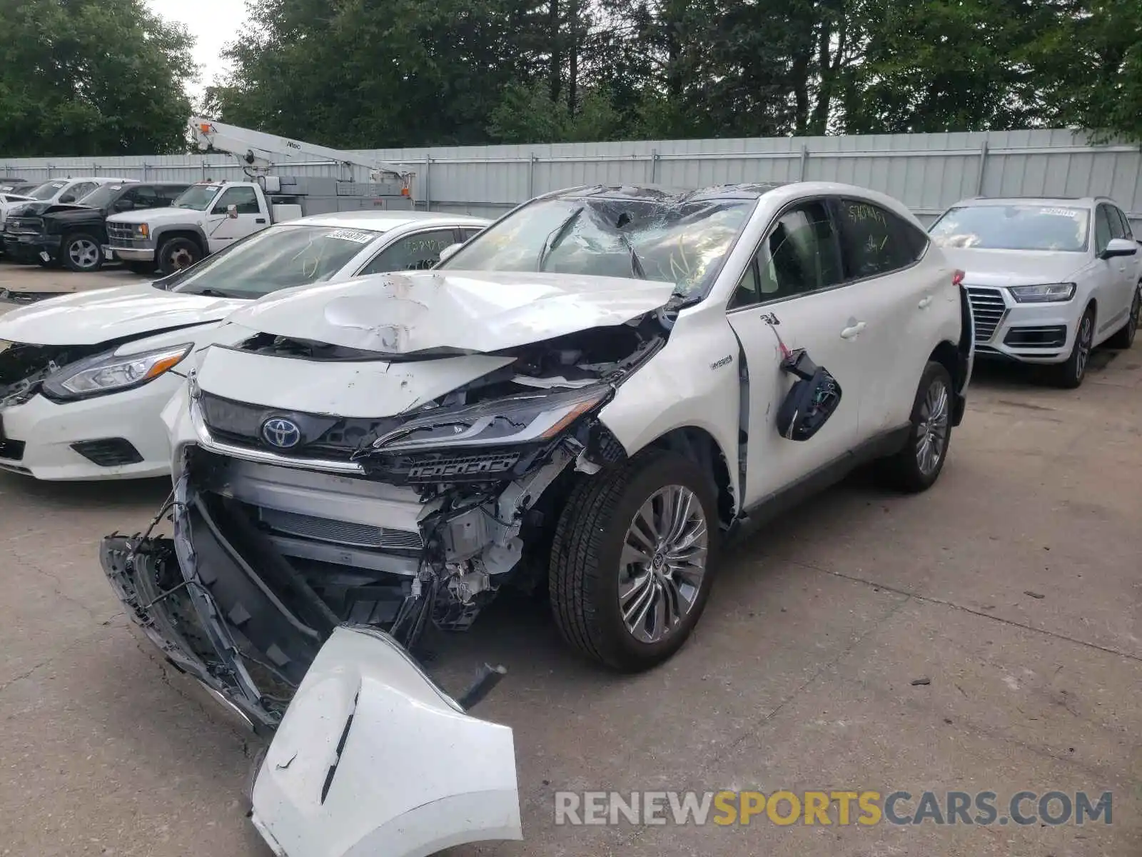 2 Photograph of a damaged car JTEAAAAH8MJ019466 TOYOTA VENZA 2021