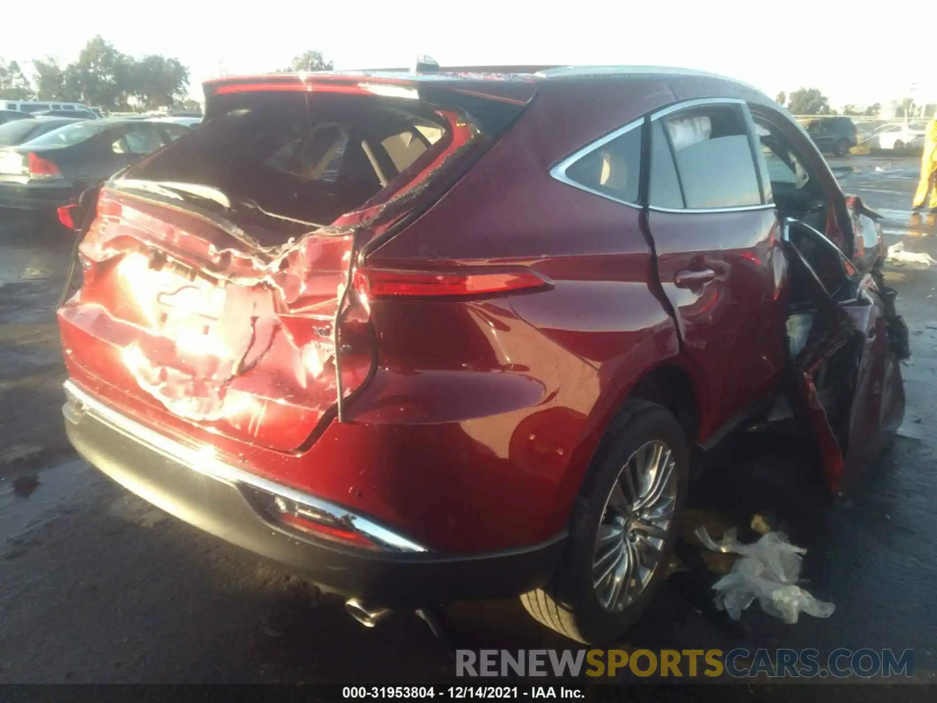 4 Photograph of a damaged car JTEAAAAH8MJ031794 TOYOTA VENZA 2021